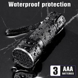 NEXT GEEK 395-400nm 21 LED UV Light Torch Flashlight Waterproof with 3xAAA Battery (Metal) image 3