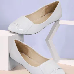 Trendy and Comfortable Bellies For Women-image-40