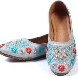 ravis Embroidered Comfortable Latest Collection Jutis For Women-picture-49