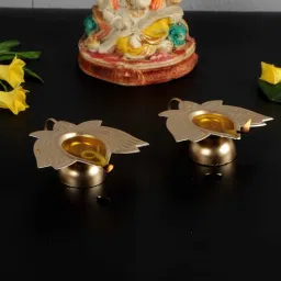 amaya decors Gold Lotus Dia Set of 2-picture-40