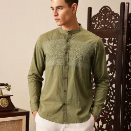 Men Regular Fit Self Design Casual Shirt-image-60