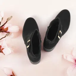 31-654 Boots For Women-image-57