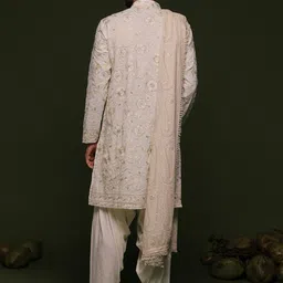 KALPRAAG Men Floral Embroidered Regular Sequinned Kurta with Patiala & With Dupatta image 5