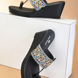 pelle albero Embroidered Wedge Heels-44