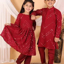 VASTRAMAY Girls Maroon Mirror Work Anarkali Kurta set-picture-26