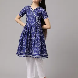 Inddus Girls Bandhani Printed Angrakha A-Line Kurta with Trousers-image-2