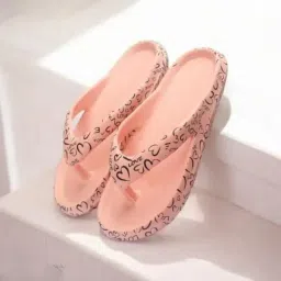 Stylish Soft Comfortable Slipper Lightweight Dailywear Women Slippers-image-47