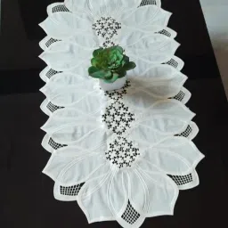 White 40 cm Table Runner-picture-10