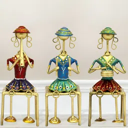 HANDICRAFTS PARADISE Red & Green 3 Pcs Figurine Musician Seated Ladies Showpieces-7