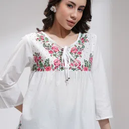 tokyo talkies Casual Regular Sleeves Floral Print Women White Top-picture-3