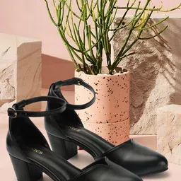 ICONICS Pointed Toe Block Pumps With Ankle Loop-3
