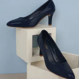 Get Glamr Pointed Toe Block Heeled Pumps-40