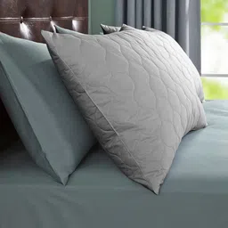 LA VERNE Set Of 2 Grey Quilted Pillows-39