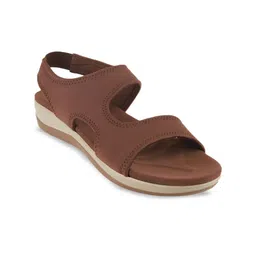 Mochi Women Open Toe Flats-25