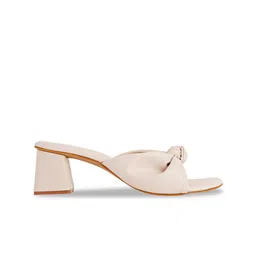 Mast & Harbour Cream-Coloured Block Heel Open Toes with Bows image 4