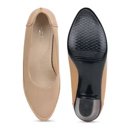 Shezone Textured Block Heel Pumps image 2