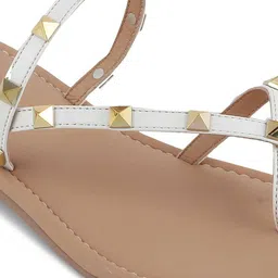 Tresmode Embellished One Toe Flats image 4