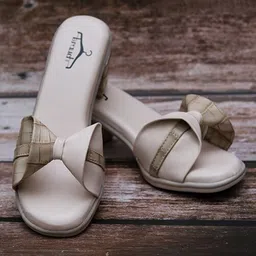 Brauch Beige Printed Block Heels with Bows image 5