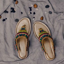 LIL PITAARA Girls Gold-Toned Ethnic T-Strap Flats-30