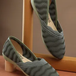 DEAS Textured Round Toe Ballerinas-26