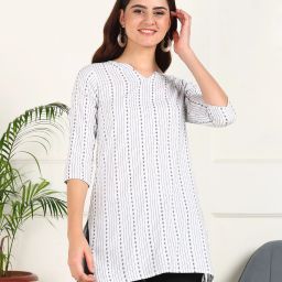 Women Striped Cotton Blend Tunic Kurta-image-4