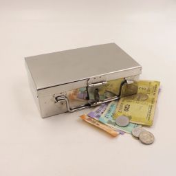 Cash Box-27