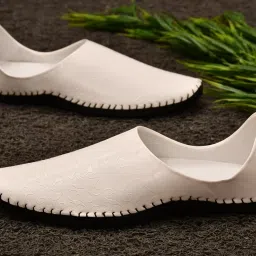 Traditional Ethnic Nagra | Classic Design Jalsa Mojaris Jutti Jutis For Men-image-49