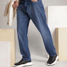 Men Relaxed Fit Mid Rise Blue Jeans-image-27