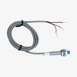 LM8-3002PA Proximity Switch 8mm PNP NO Sensor image 1