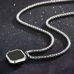 Celebrity inspired Anti Tarnish Matte Finish Silver Stainless Steel Locket-image-4