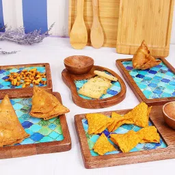 indian artisans AZURE MANGO WOOD PLATTER SET OF 5 PLATTERS AND 2 BOWLS Tray, Bowl, Chip & Dip Tray Serving Set image 5