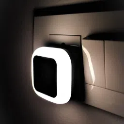 0.5W Led Plug in Smart Night Lamp with Automatic Sensor - (Warm White) Night Lamp-19
