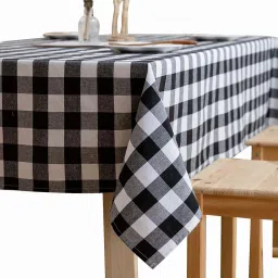 Checkered 8 Seater Table Cover-24
