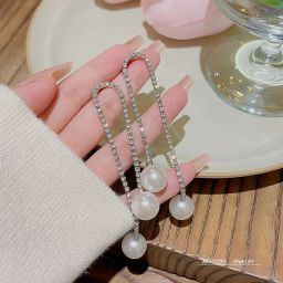 U-Shaped Rhinestone Drop Earrings for women Alloy Rhinestone Studs-image-3