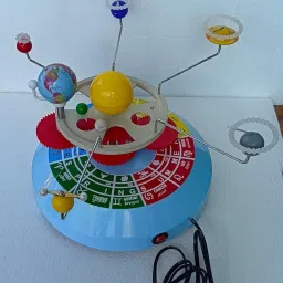 wkm Interactive Solar System Model with Rotating Planets – Educational for Kids image 5