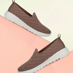 hrx by hrithik roshan GO-LITE Walking Shoes For Women-picture-17