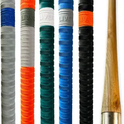 Good Comfort Thunder blade Texture Cricket Bat 5 Grips And 1 Wooden Gripper Cone Super Tacky-image-70