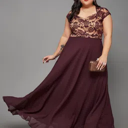 Miss Chase A+ Plus Size Floral Sweet-Heart Neck Lace Overlaid Fit & Flare Maxi Dress-image-11