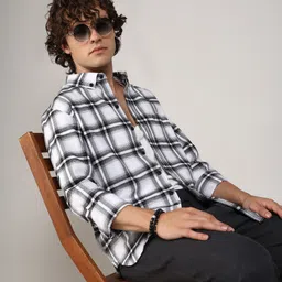 campus sutra Men Regular Fit Checkered Spread Collar Casual Shirt-picture-19