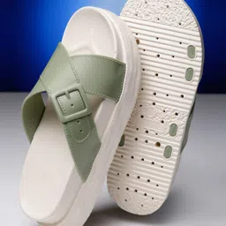 longwalk Women Flats Sandal-picture-34