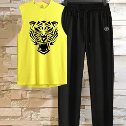 Graphic Print Men Track Suit-image-84