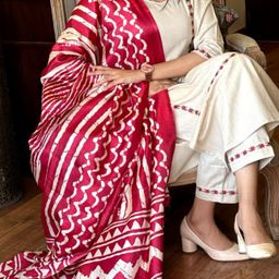 trahimam Women Khadi Cotton Kurti Pant Dupatta Set-picture-0