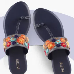 metro Women Flats Sandal-picture-28