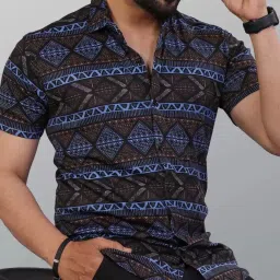 Men Regular Fit Striped Casual Shirt-image-81