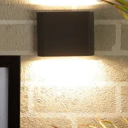 superscape outdoor lighting Black Metal Outdoor Wall Light-picture-4