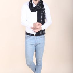 Cazzano Checkered Men Muffler-image-1