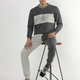 Grindled V-Neck Sweatshirt-image-44