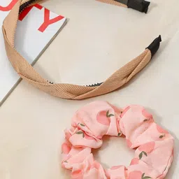 Yellow Bee Girls Set of 2 Hair Accessory Set-44