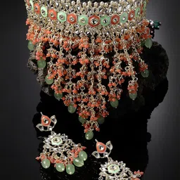 Sukkhi Gold Plated Kundan Studded & Beaded Jewellery Set-20