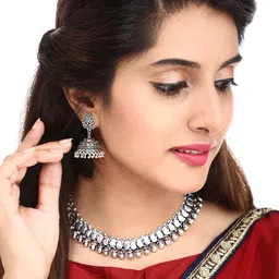Yellow Chimes Women Silver-Plated Handcrafted Classic Kohlapuri Style Choker Necklace Set-picture-44